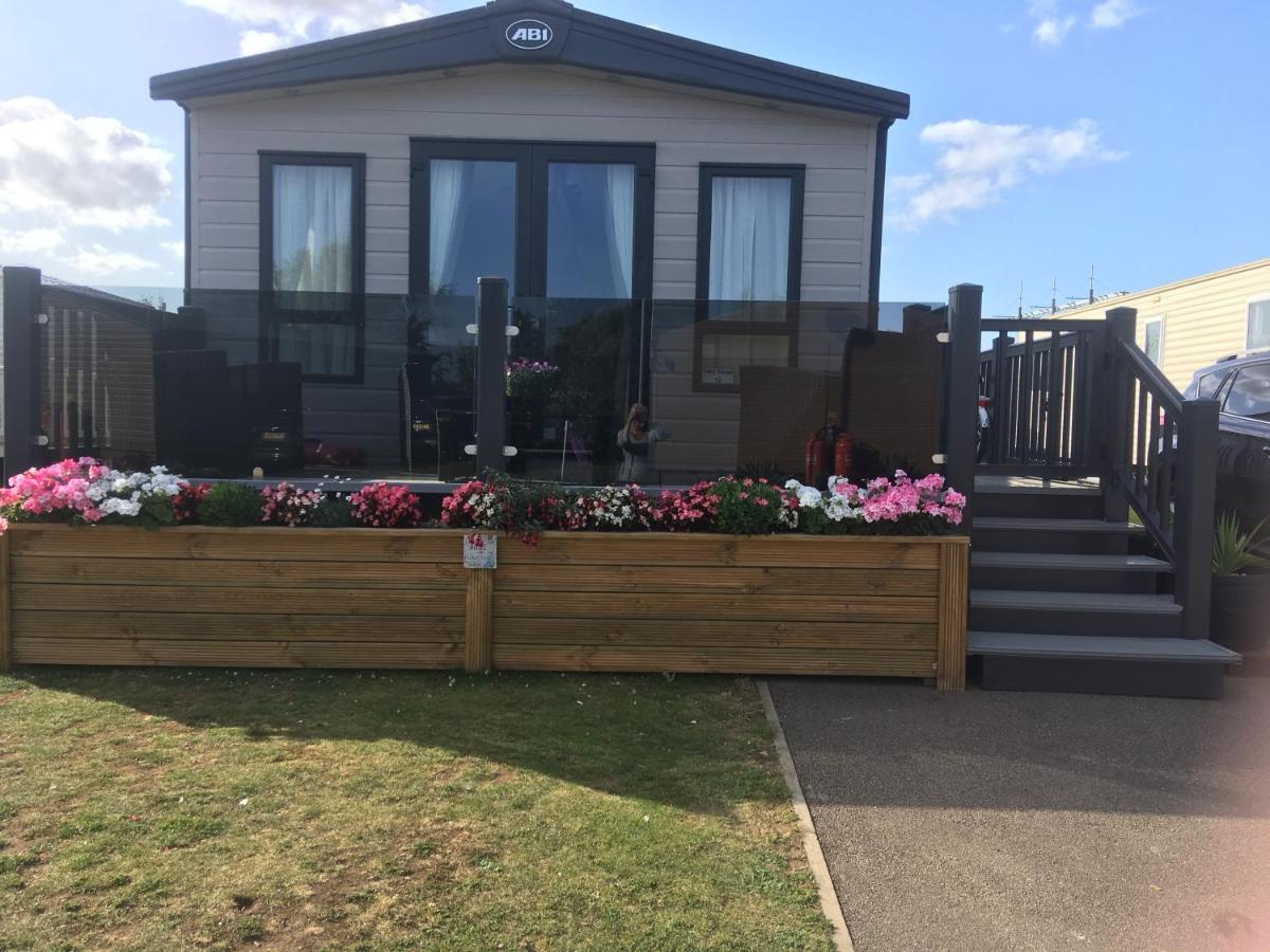 Tattershall Lakes Retreat 3 Bedroom Mini Lodge Waddington  外观 照片